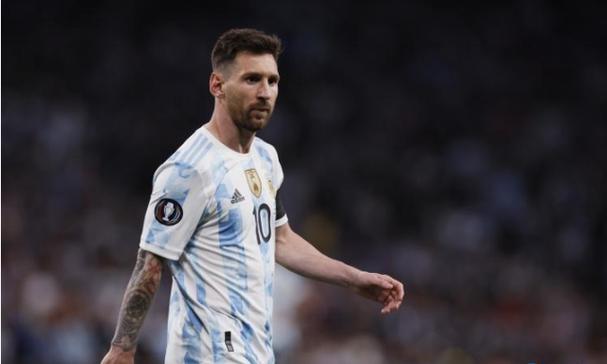 公告速递：国泰海通中证1000优选股票发起基金暂停大额申购